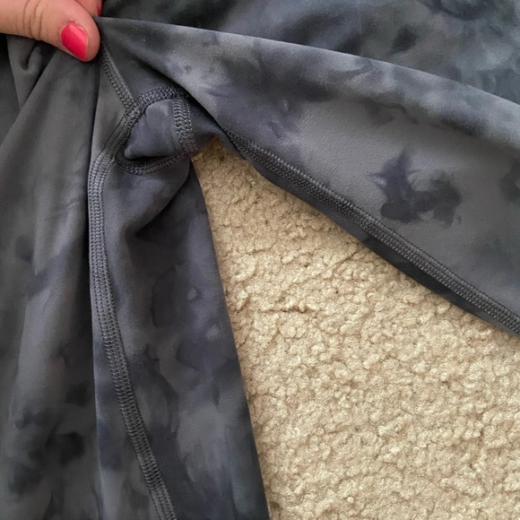 Lululemon Groove Pant - Picture 4 of 5